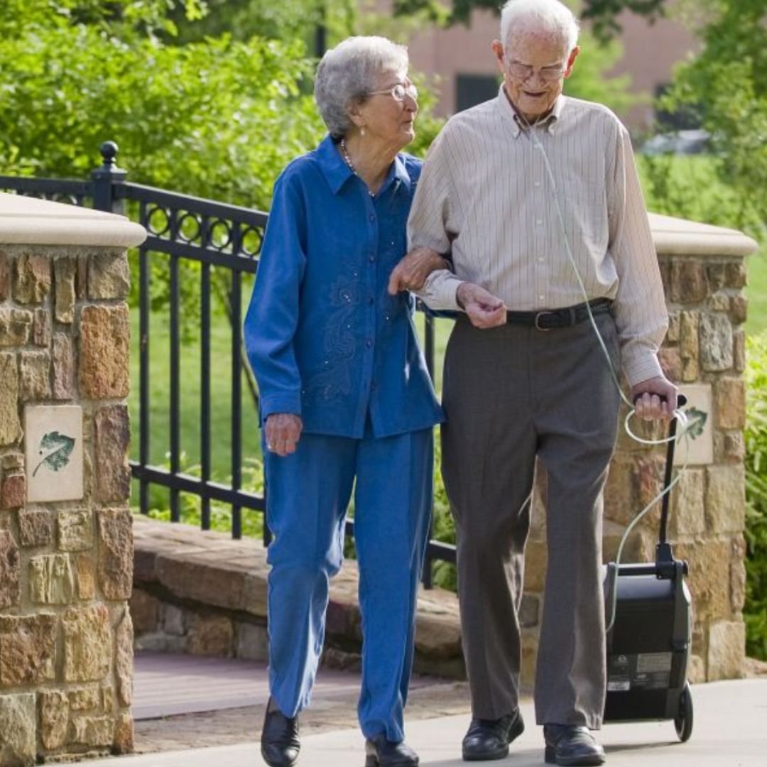 A leader in the non-delivery therapy revolution, the 3LPM continuous flow Oxlife INDEPENDENCE® is unlike any other POC. Powered by our patented Energy Smart Technology®, the Oxlife INDEPENDENCE® provides more than 3x the oxygen flow of other leading portable oxygen concentrators (POCs), long battery life and continuous, reliable performance for 24/7 therapy — year after year. Free Shipping and delivery are available. We are located in New Jersey (Bellmawr, NJ).