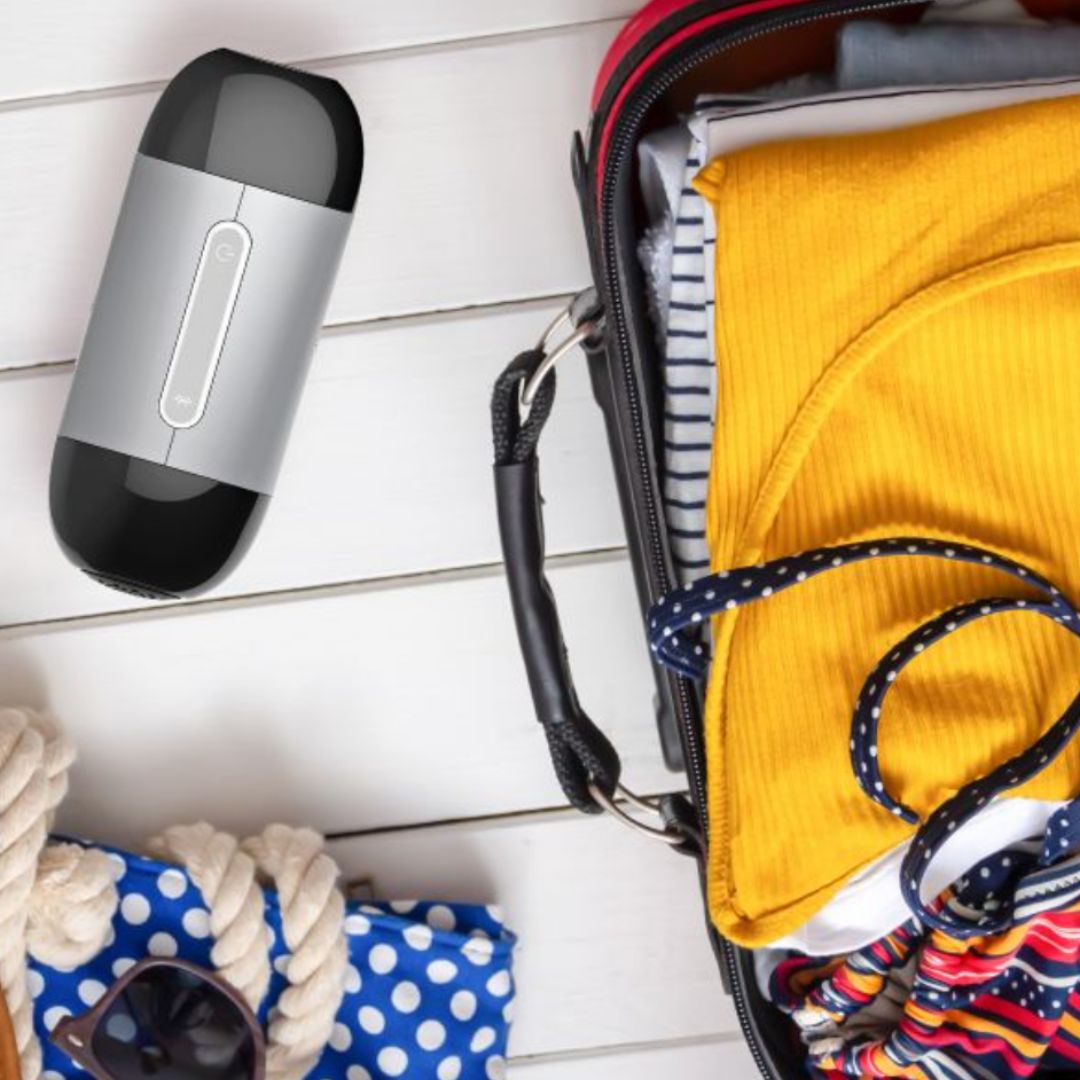 Luna TravelPAP is a small and lightweight PAP device that offers you the freedom to get a good night’s sleep no matter where you go. This travel CPAP is compatible to ResMed AirMini travel CPAP