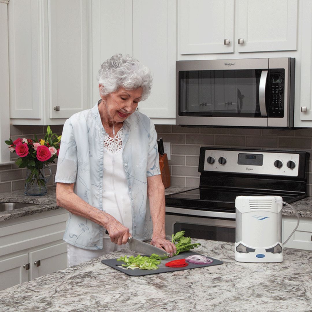 FreeStyle Comfort Portable Oxygen Concentrator | Lightweight, FAA Approved | 8-16 Hour Battery